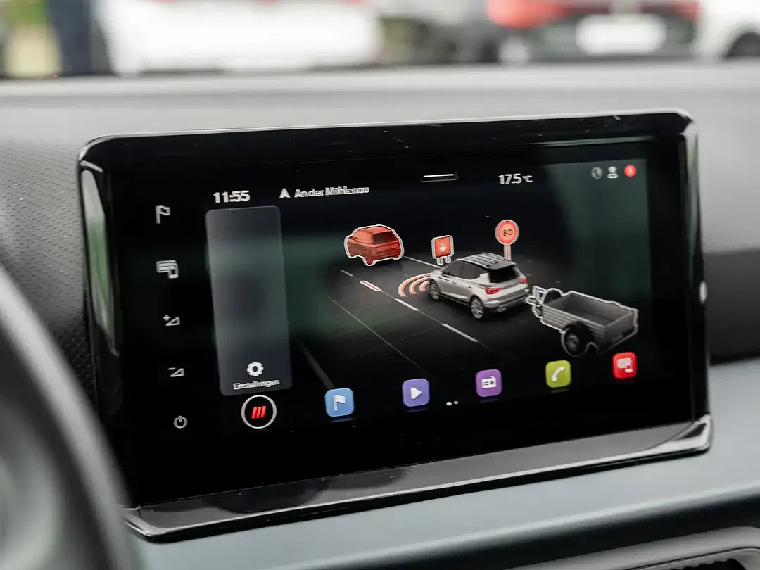 SEAT Arona - Thumbnail 13
