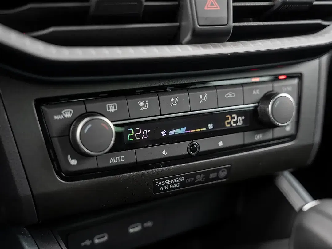 SEAT Arona - Thumbnail 14
