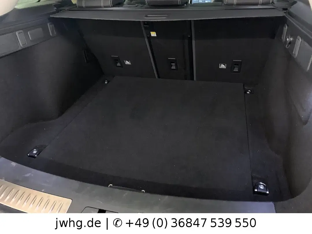 Land Rover Range Rover Velar - Thumbnail 7