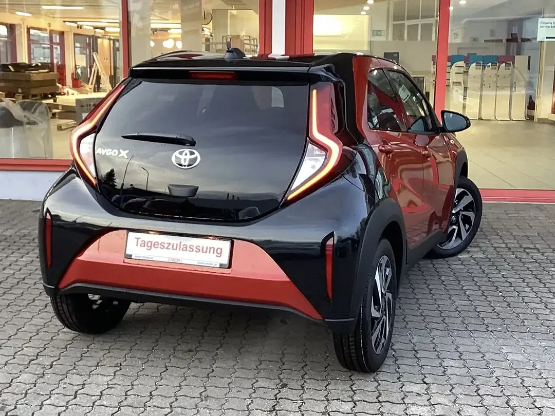 Toyota Aygo X - Thumbnail 3