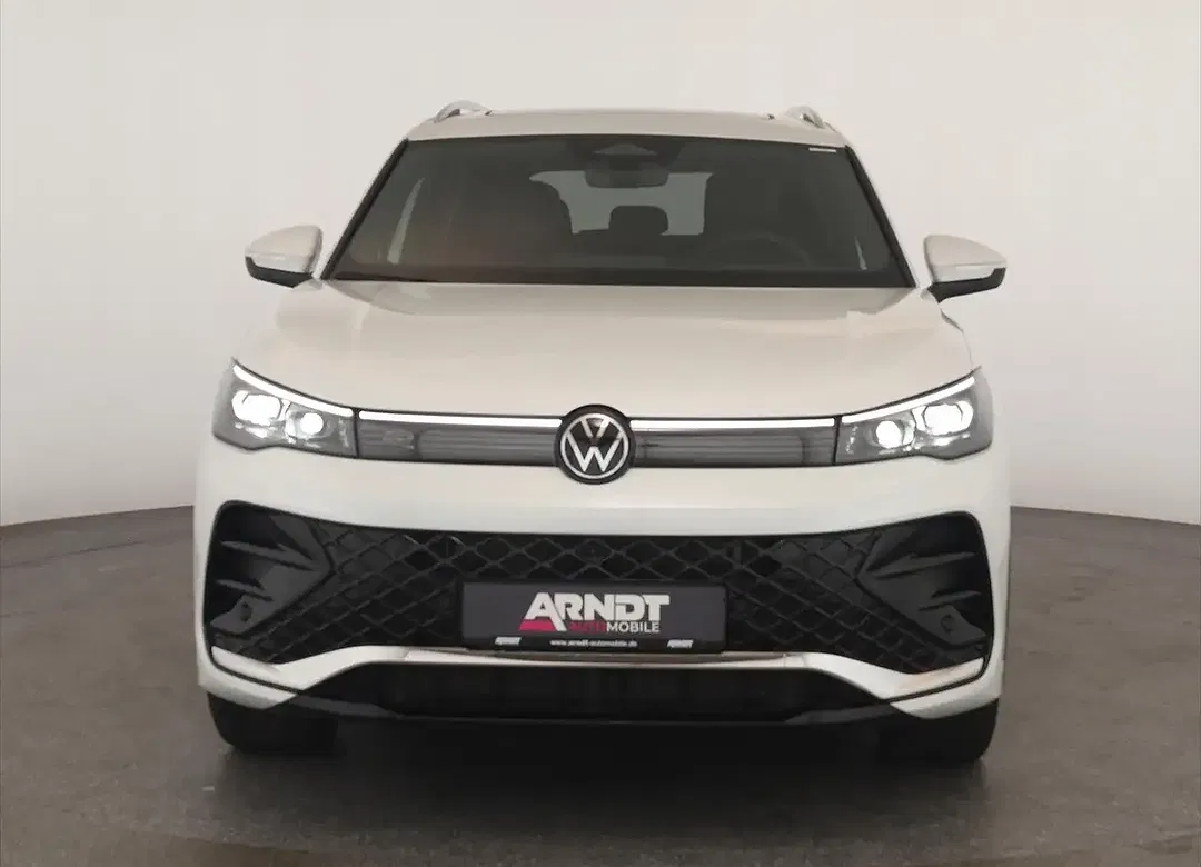 Volkswagen Tiguan - Thumbnail 6