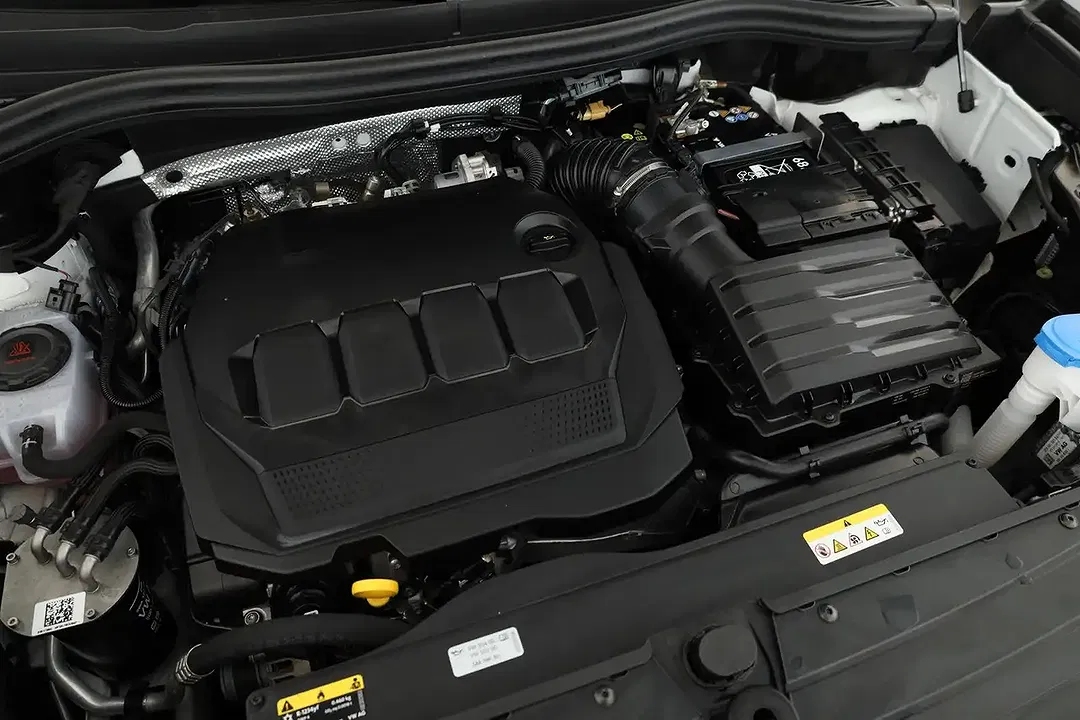 Volkswagen Tiguan - Thumbnail 8