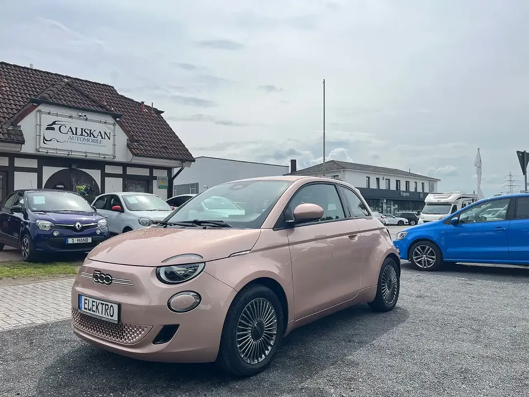 Fiat 500e - Thumbnail 8