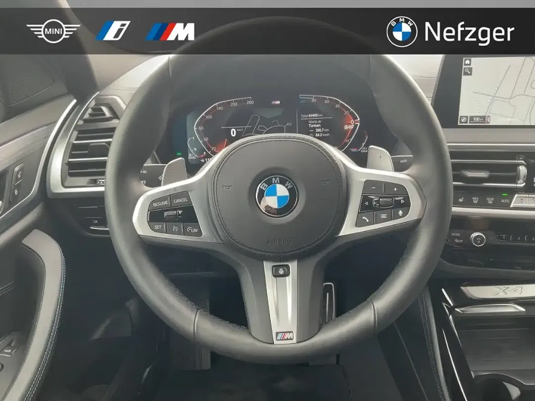 BMW X4 - Thumbnail 10