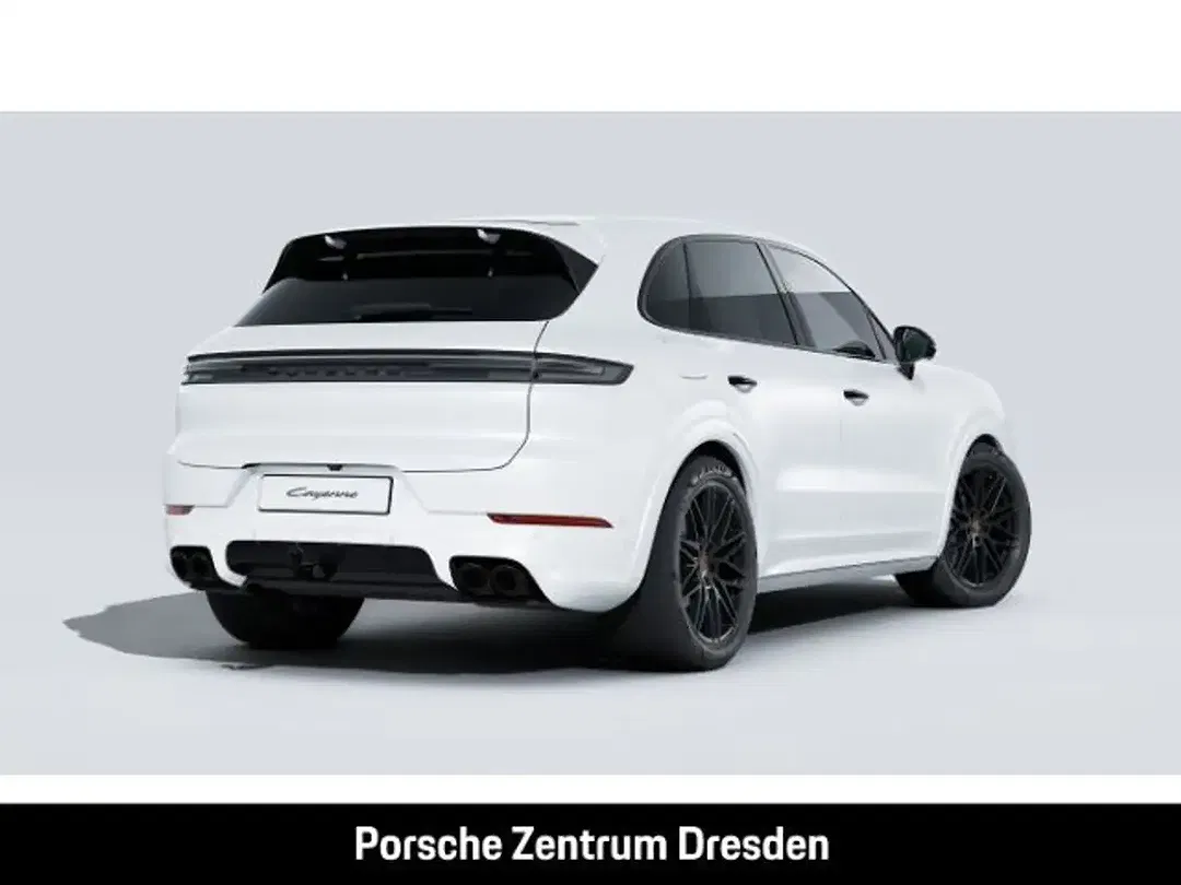 Porsche Cayenne - Thumbnail 9