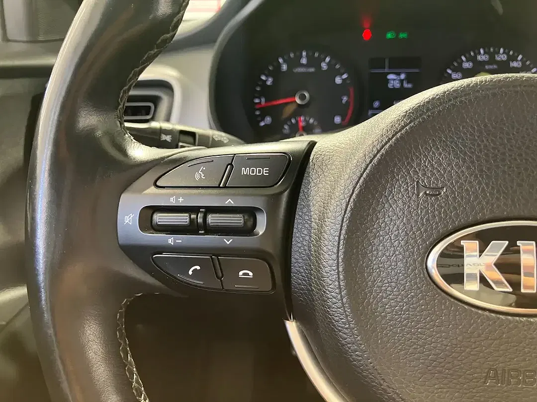 Kia Stonic - Thumbnail 7