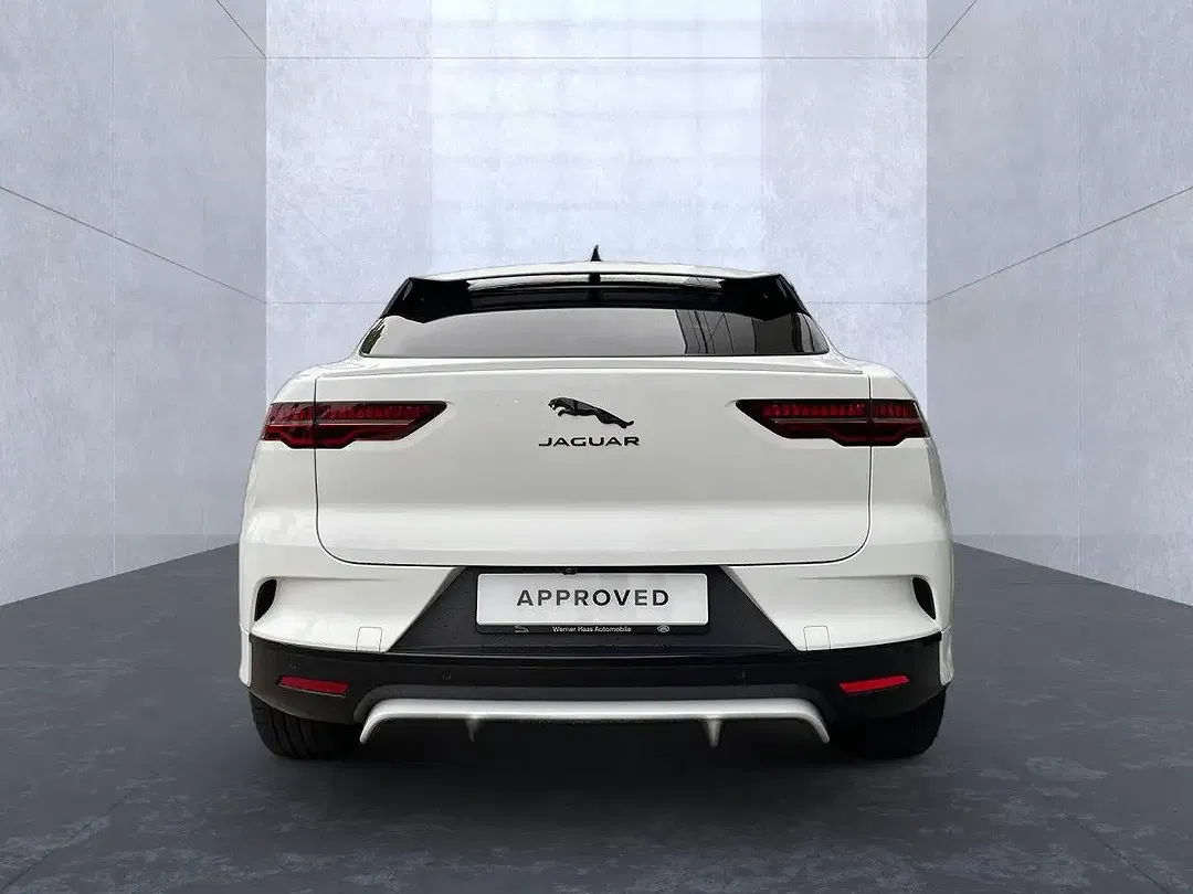 Jaguar I-Pace - Thumbnail 8