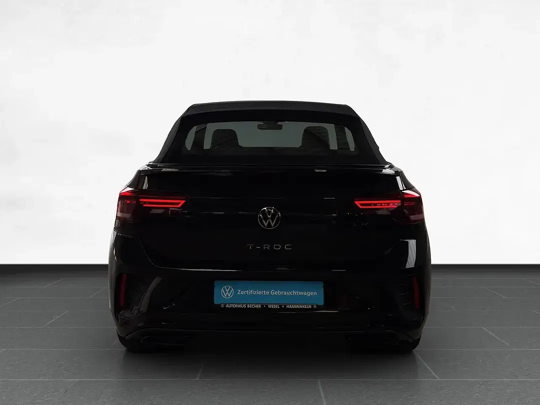 Volkswagen T-Roc - Thumbnail 4