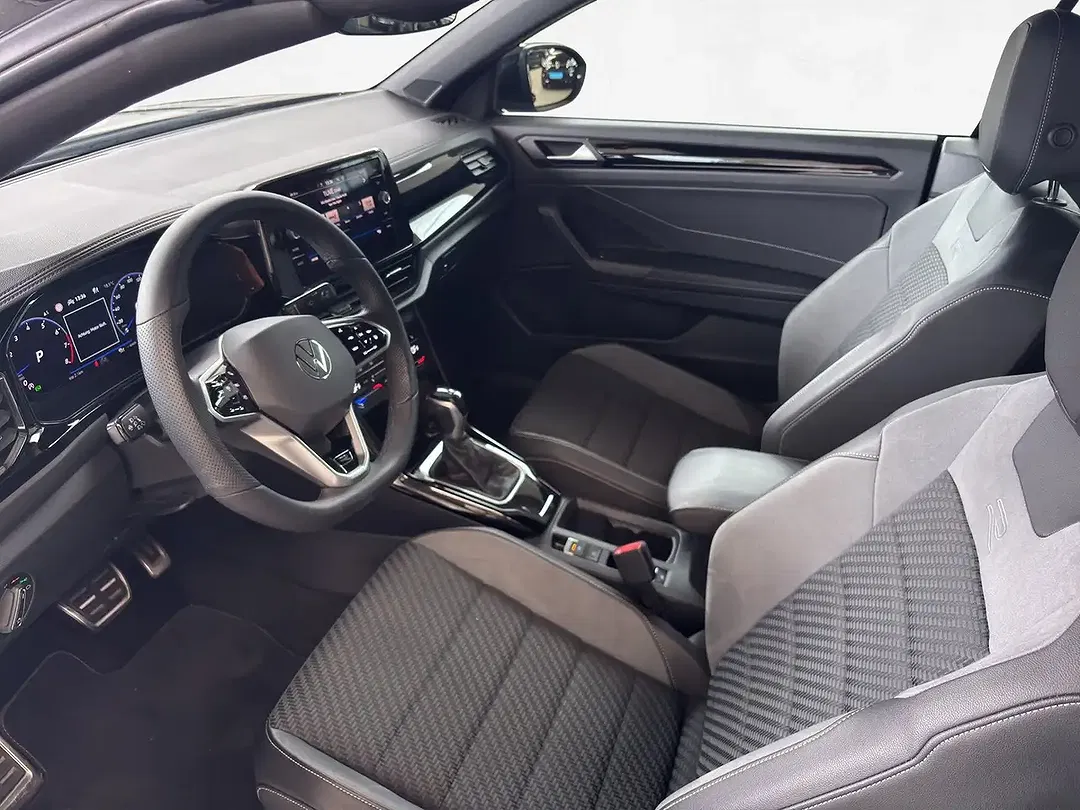 Volkswagen T-Roc - Thumbnail 7