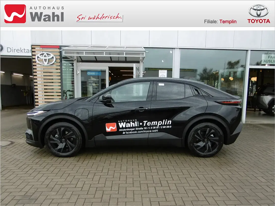 Toyota C-HR+ - Thumbnail 2
