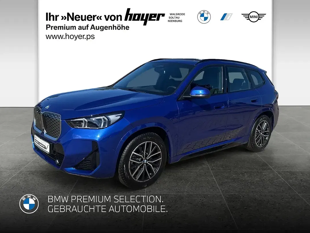 BMW iX1 xDrive M - foto 1