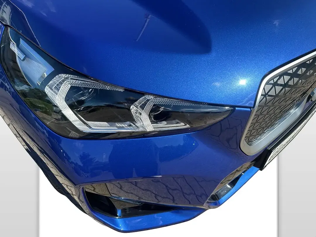 BMW iX1 - Thumbnail 12