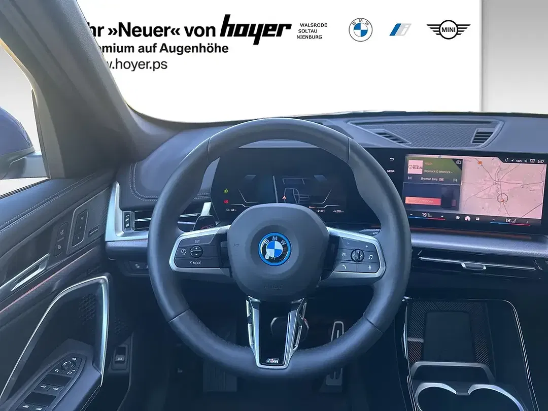 BMW iX1 - Thumbnail 6
