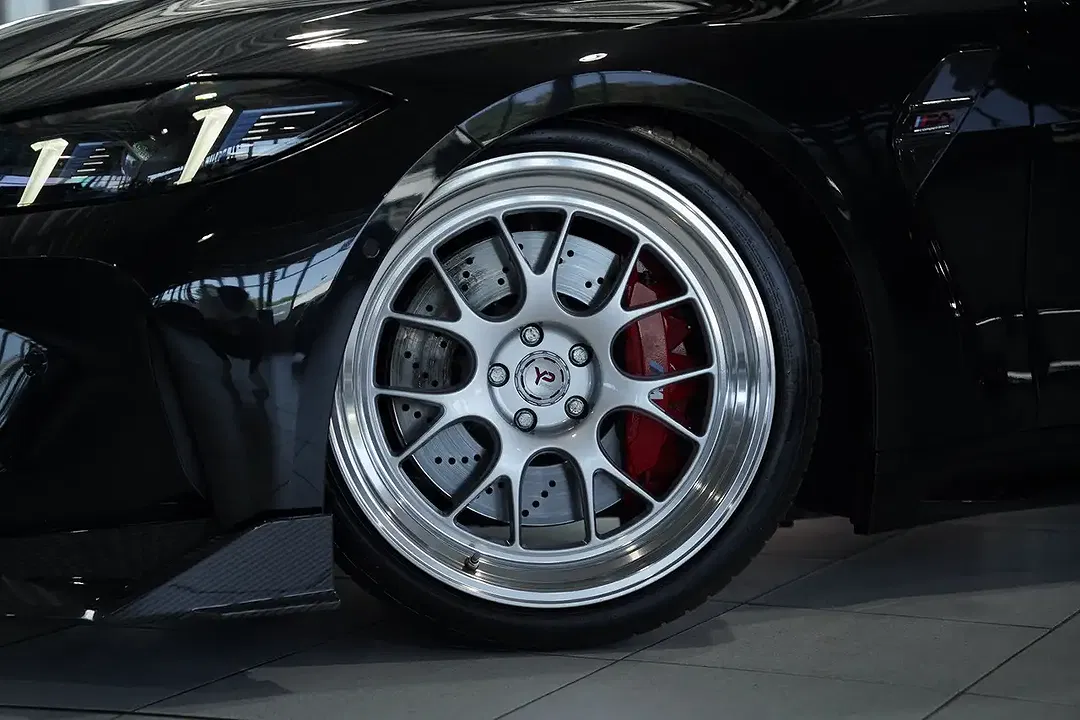 BMW M4 Competition - foto 2