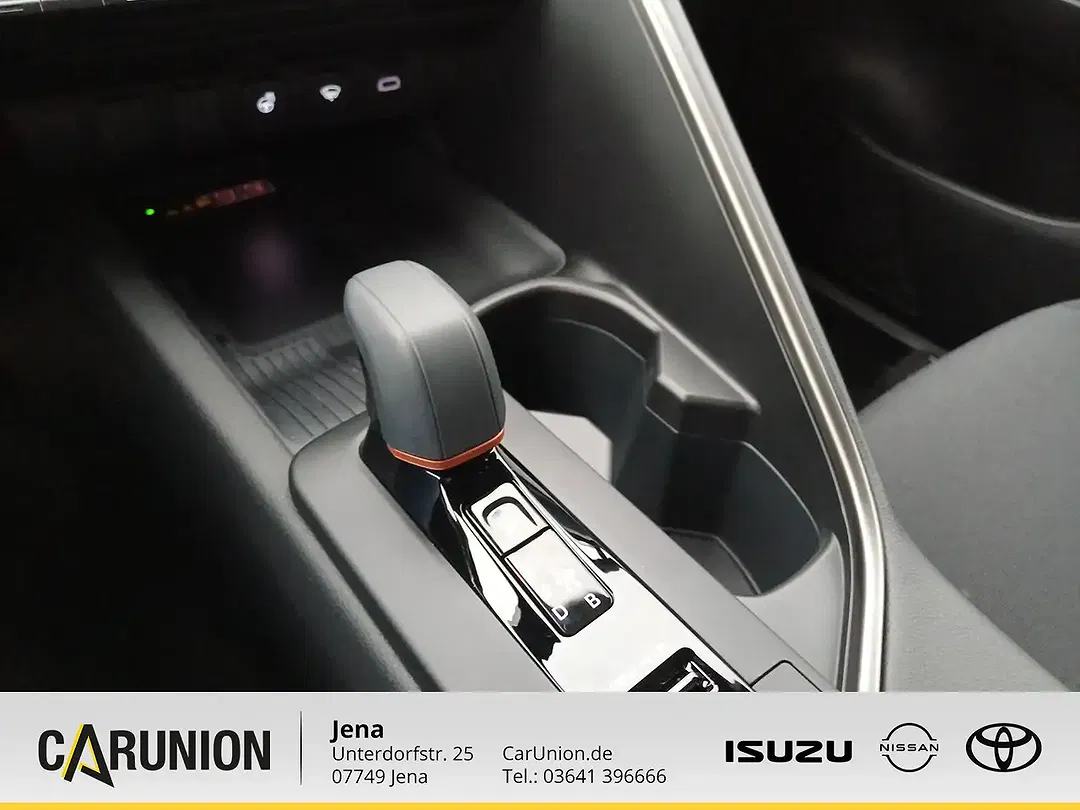 Toyota C-HR - Thumbnail 12