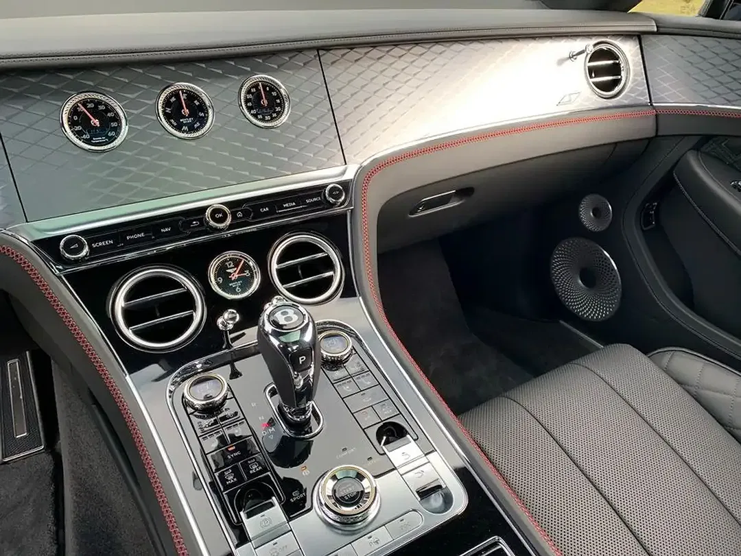 Bentley Continental GT - Thumbnail 27
