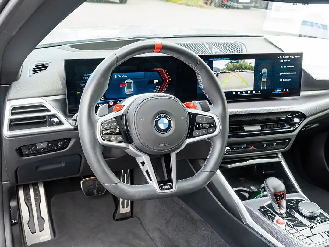BMW M4 - Thumbnail 8