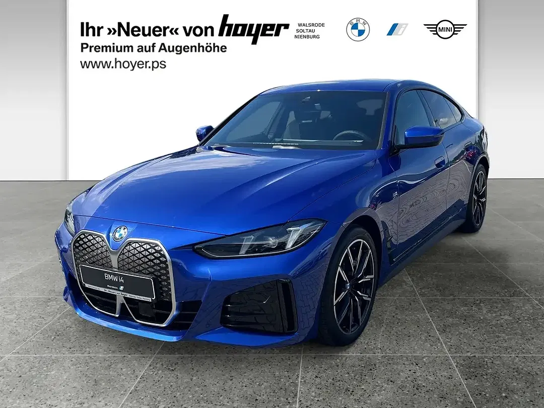 BMW i4 - Thumbnail 1