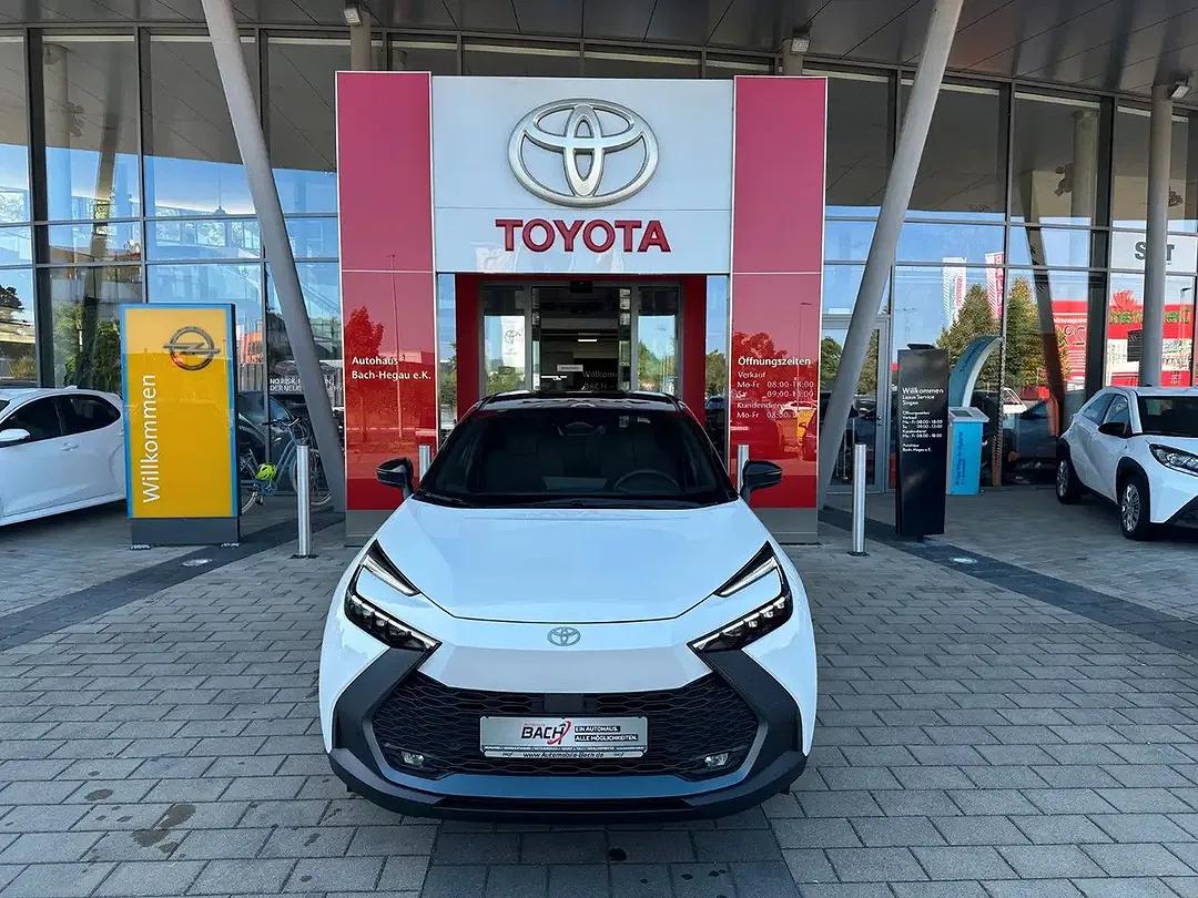Toyota C-HR - Thumbnail 5
