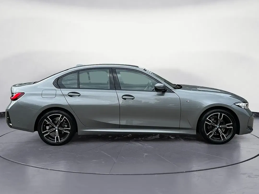 BMW 318 - Thumbnail 5