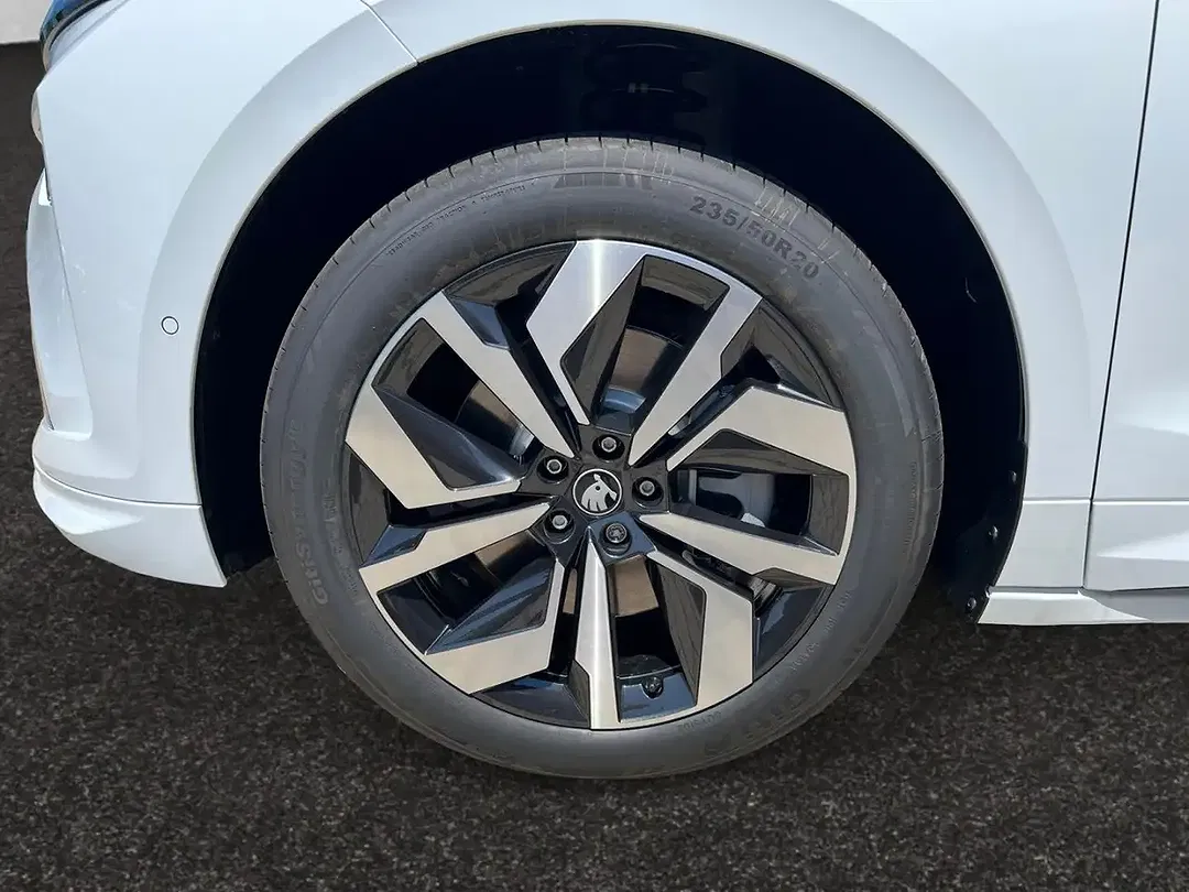 Skoda Enyaq - Thumbnail 14