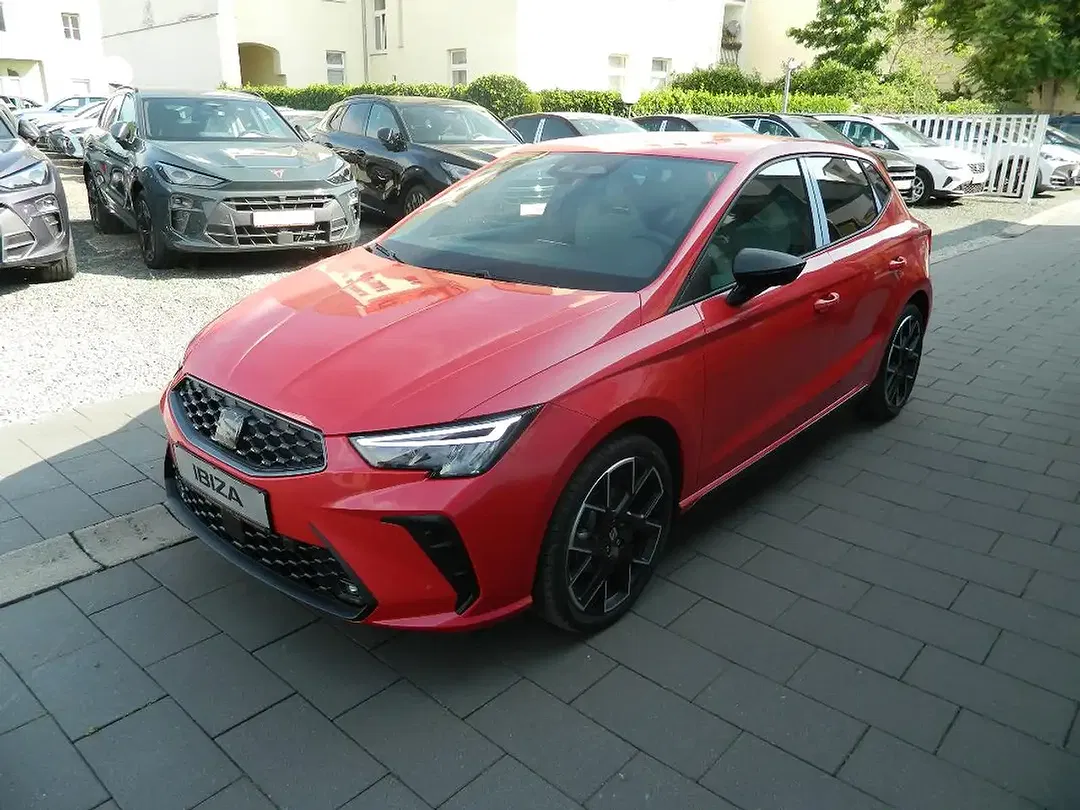 SEAT Ibiza - Thumbnail 1