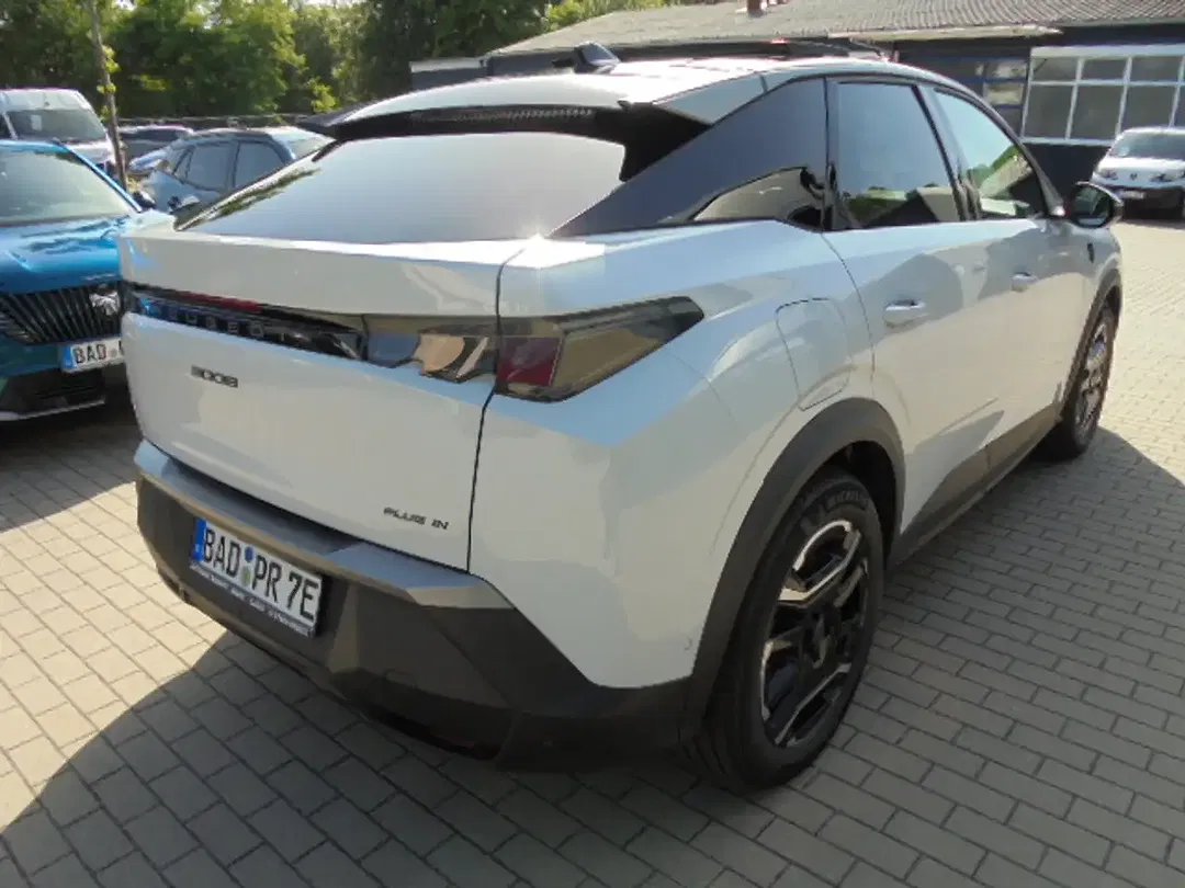 Peugeot 3008 - Thumbnail 3