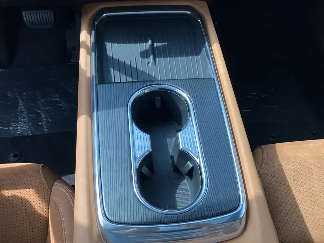 Mazda 6 - Thumbnail 13