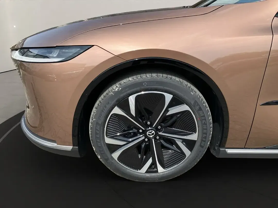 Mazda 6 - Thumbnail 8