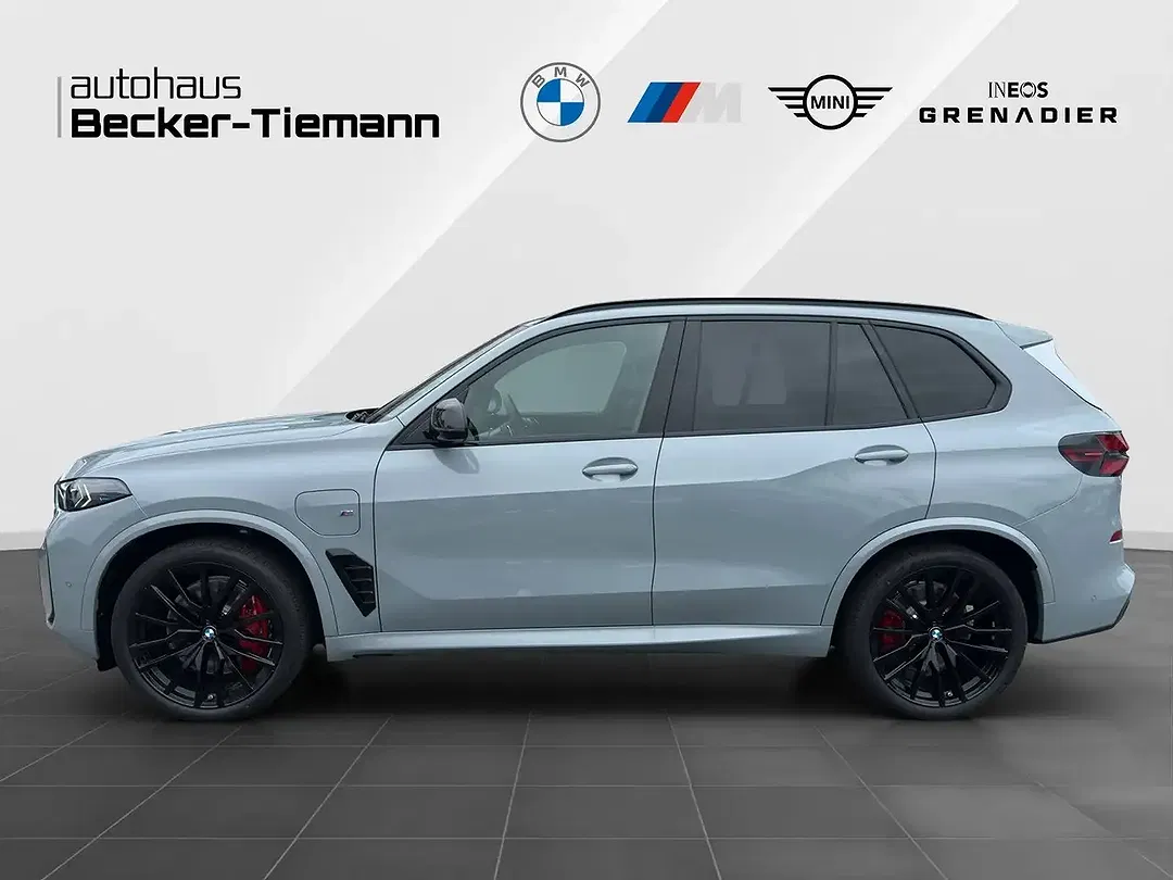 BMW X5 - Thumbnail 3