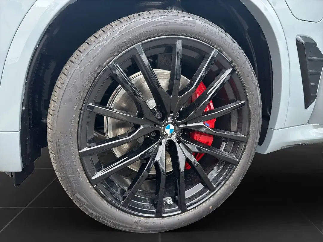 BMW X5 - Thumbnail 8