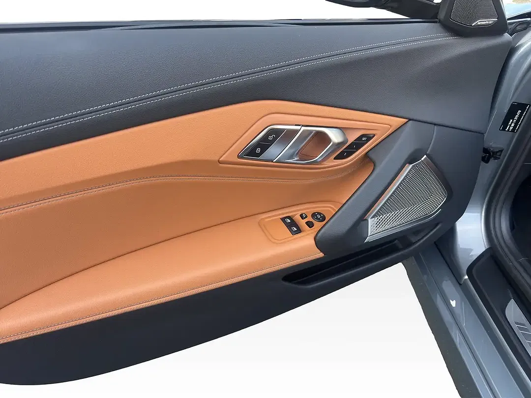 BMW Z4 - Thumbnail 10
