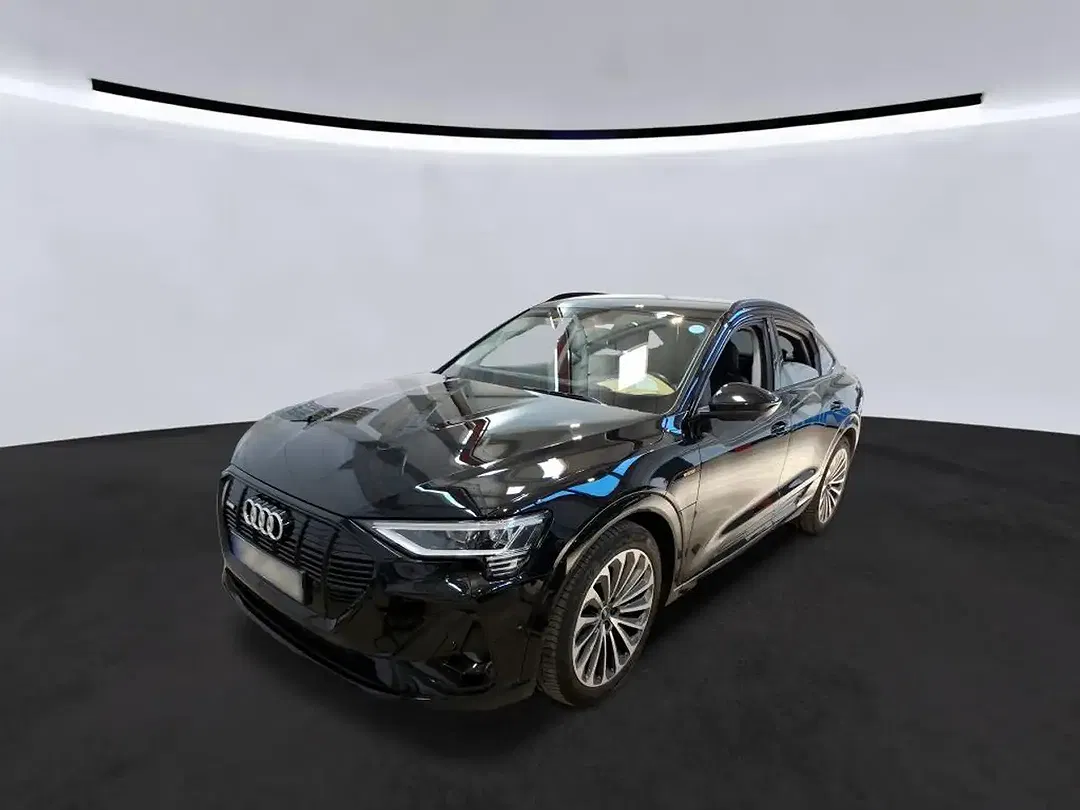 Audi e-tron - Thumbnail 1
