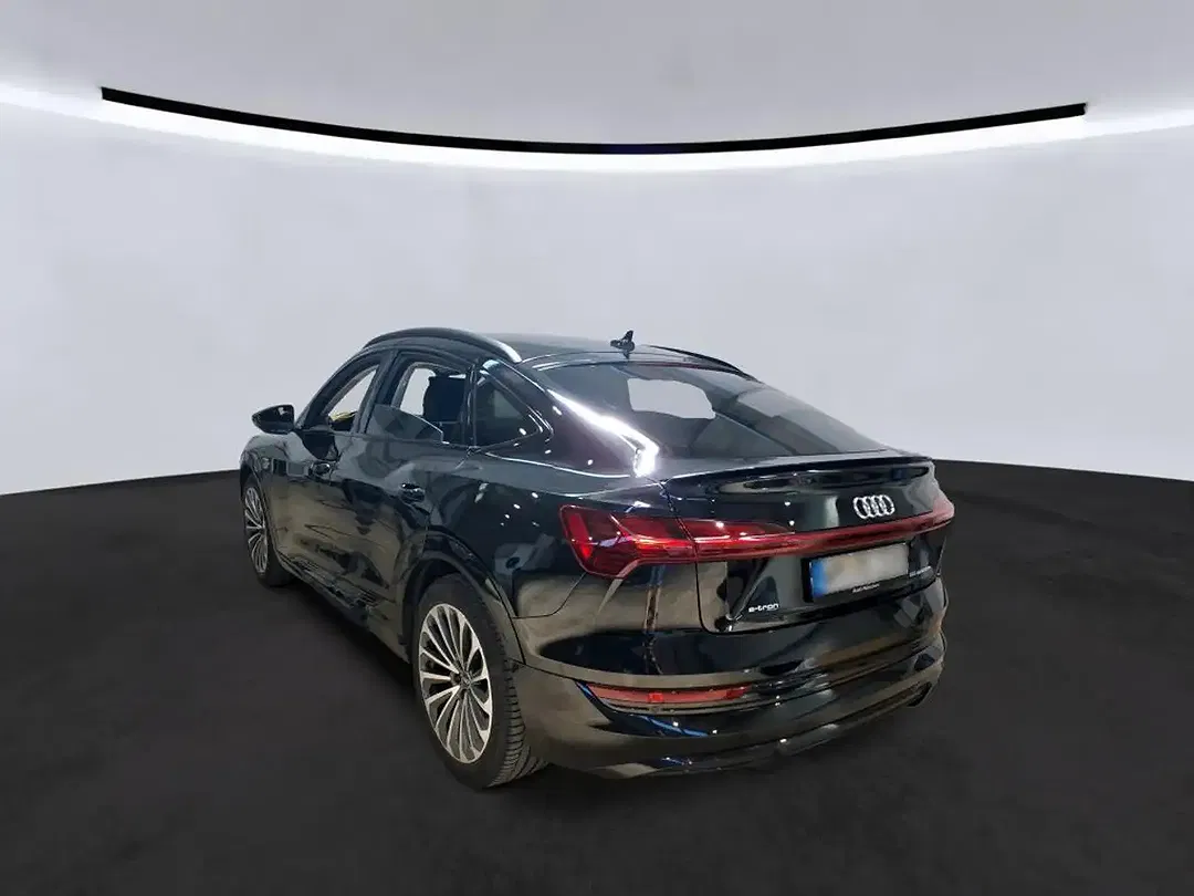 Audi e-tron - Thumbnail 5