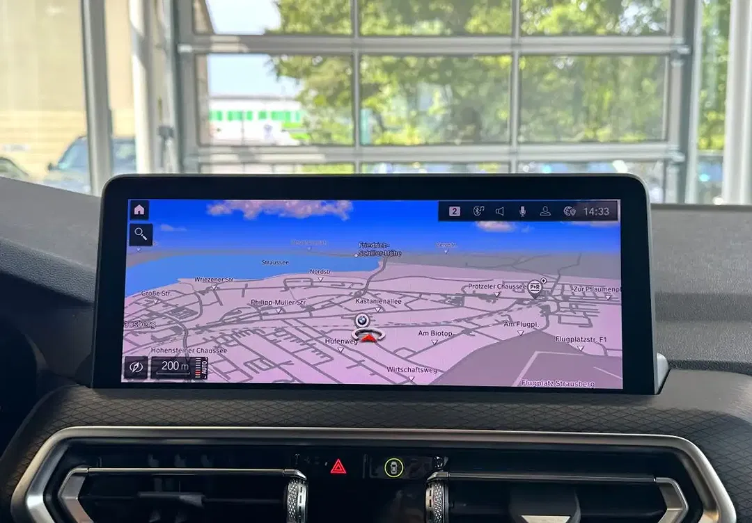BMW X4 - Thumbnail 19