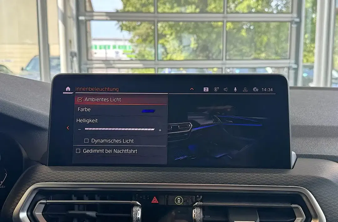 BMW X4 - Thumbnail 20