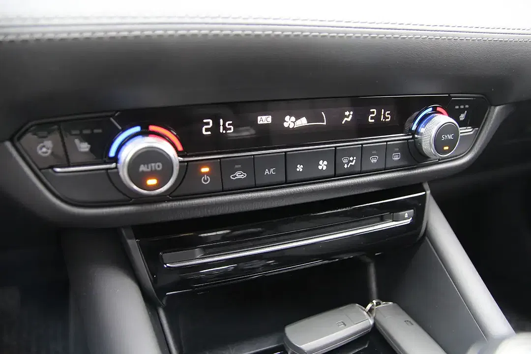 Mazda 6 - Thumbnail 15
