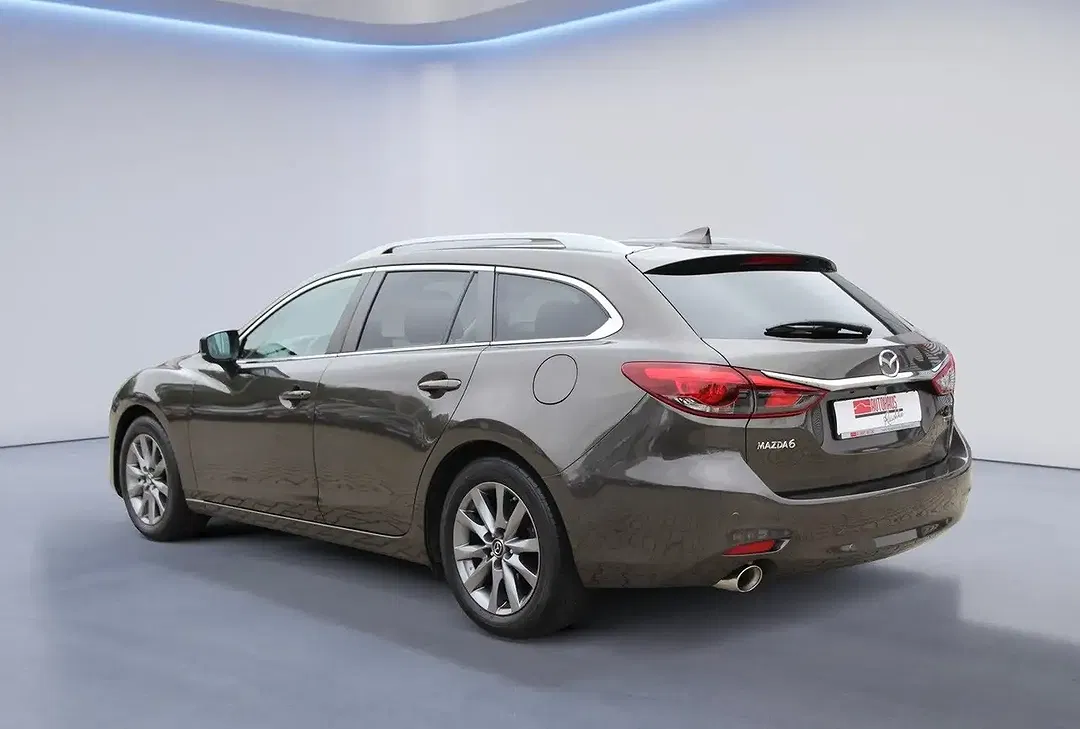 Mazda 6 - Thumbnail 4