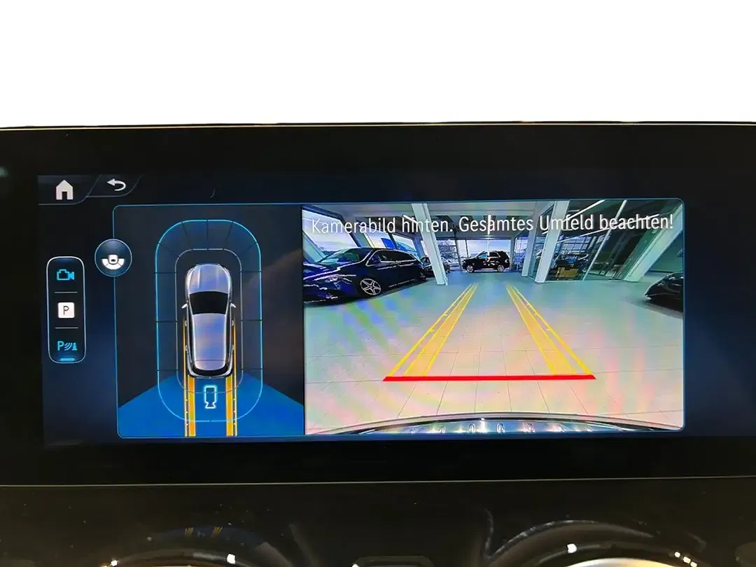 Mercedes-Benz GLA 200 - Thumbnail 6