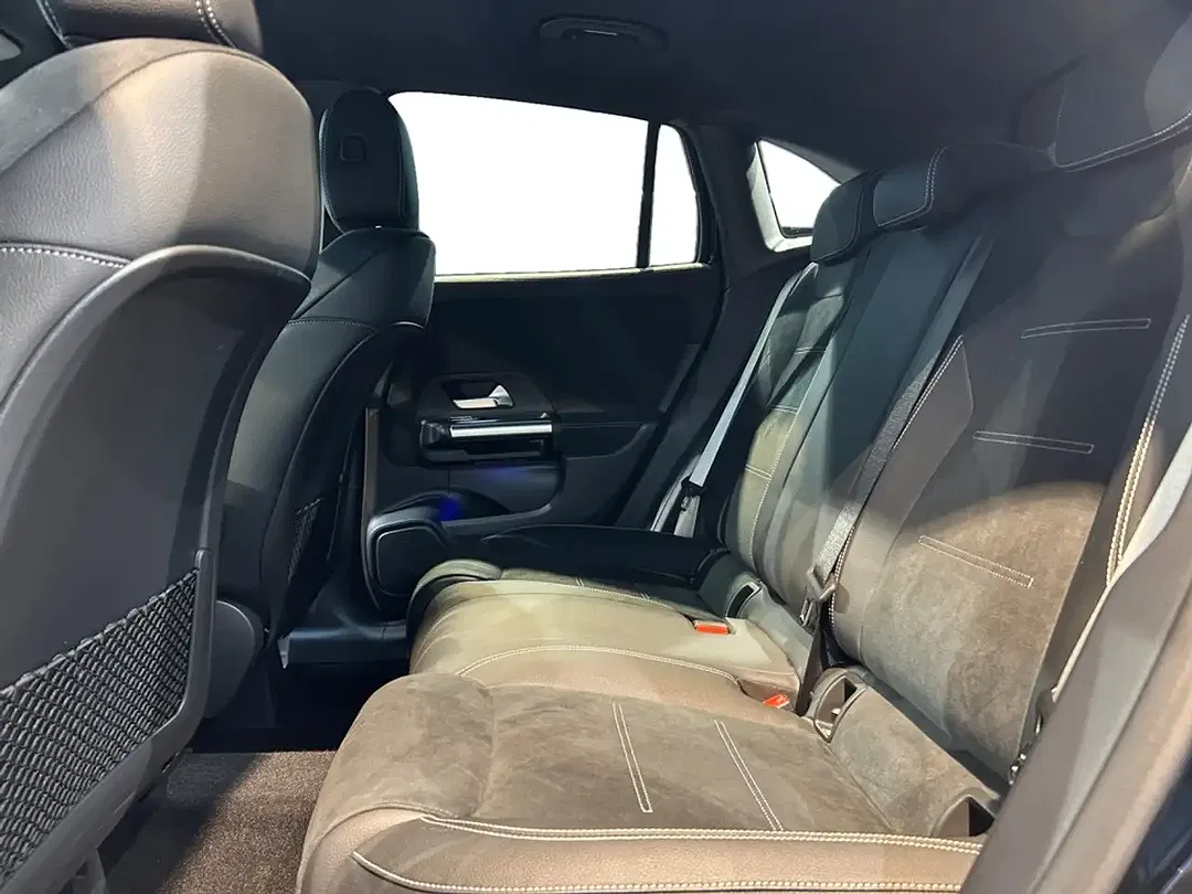Mercedes-Benz GLA 200 - Thumbnail 7