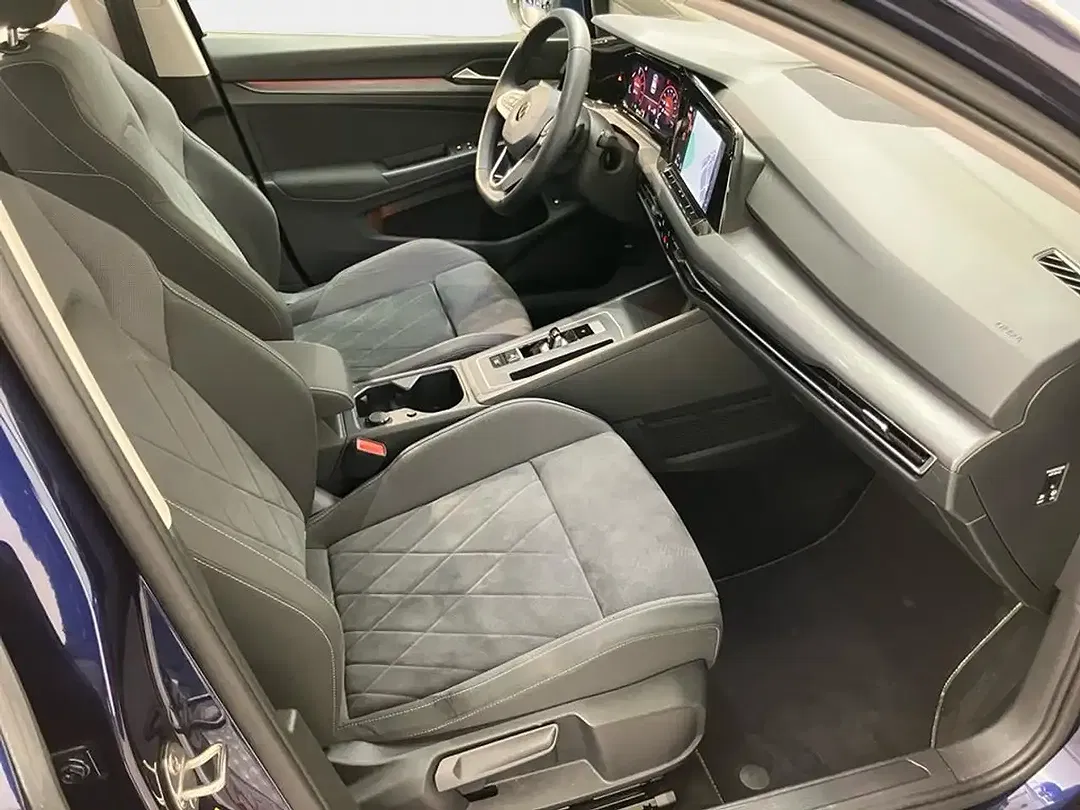 Volkswagen Golf - Thumbnail 10