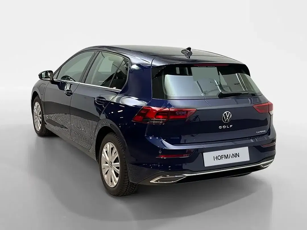 Volkswagen Golf - Thumbnail 4