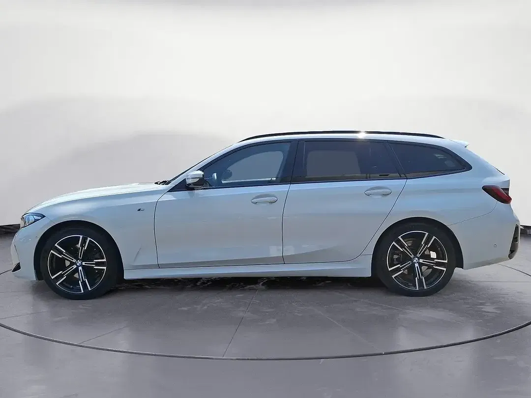 BMW 320 - Thumbnail 2