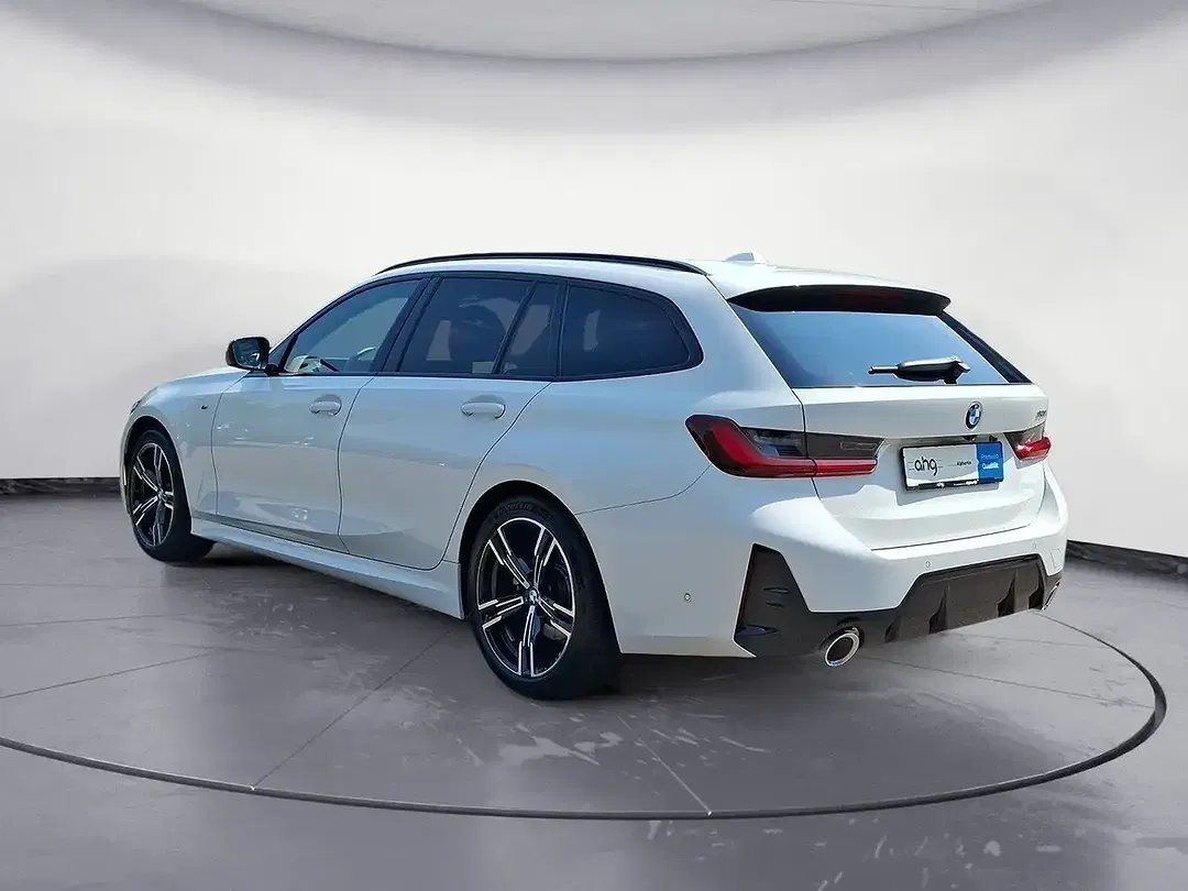 BMW 320 - Thumbnail 3