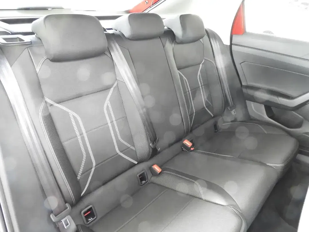 Volkswagen Taigo - Thumbnail 13