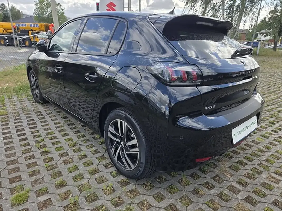 Peugeot 208 - Thumbnail 5