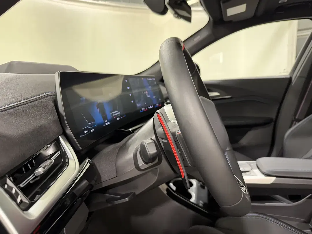 BMW X2 M - Thumbnail 14
