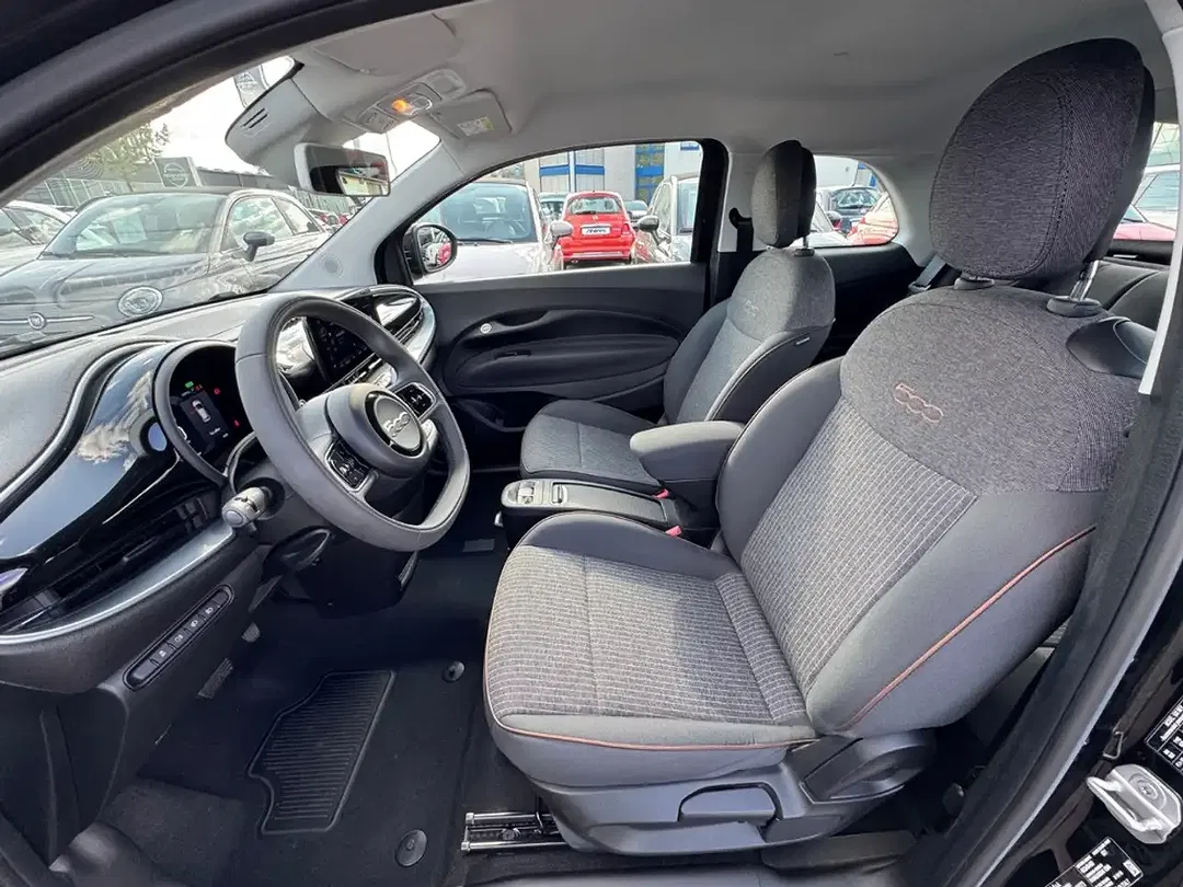 Fiat 500e - Thumbnail 13