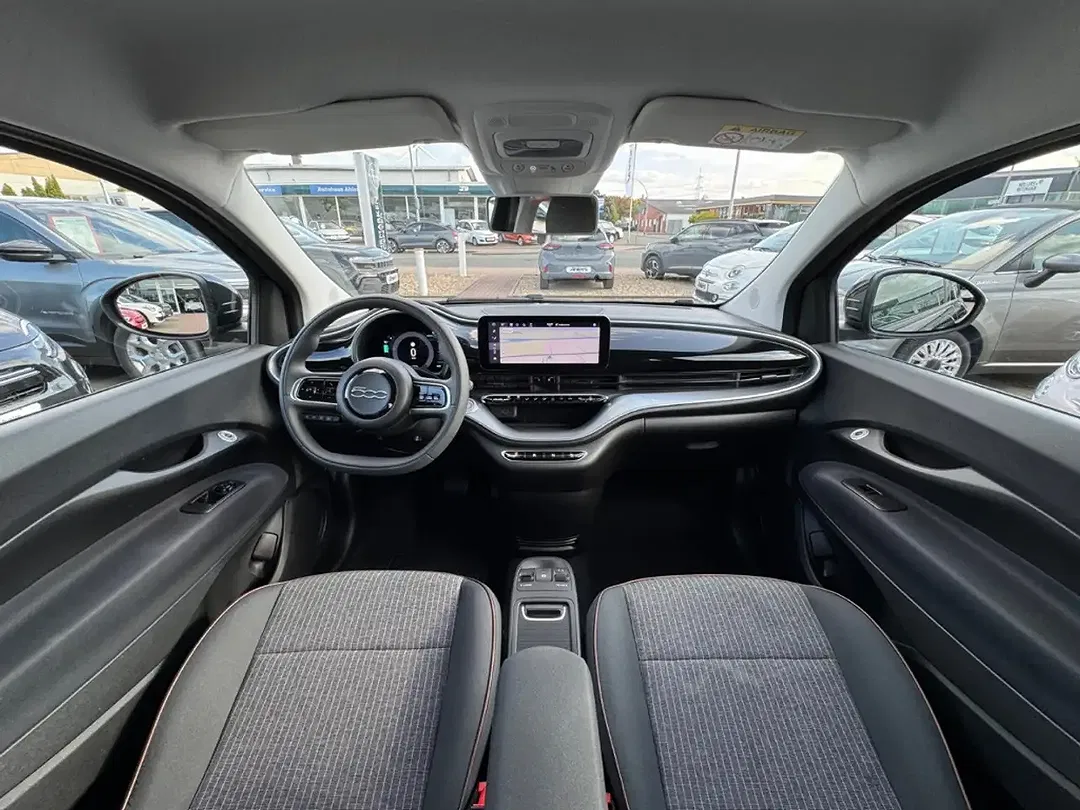 Fiat 500e - Thumbnail 15
