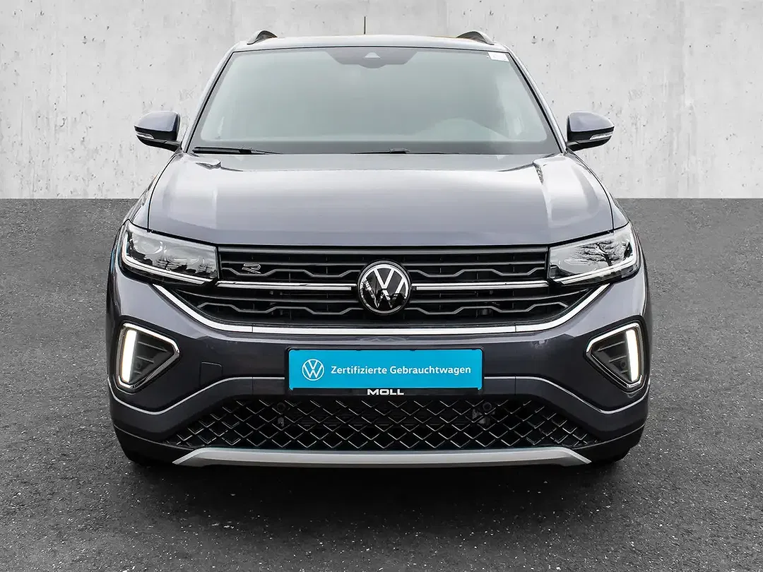 Volkswagen T-Cross - Thumbnail 2